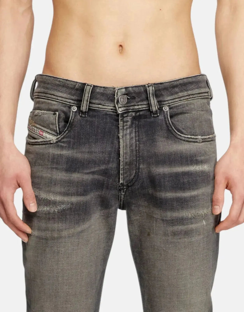 Diesel 1979 Sleenker Skinny Denim Jeans