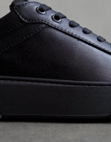 Fade Iconic II Black Sneaker